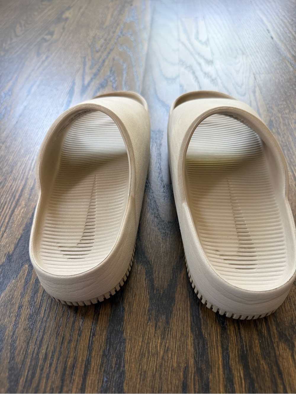 Beige Nike Slides - Picture 2 of 3